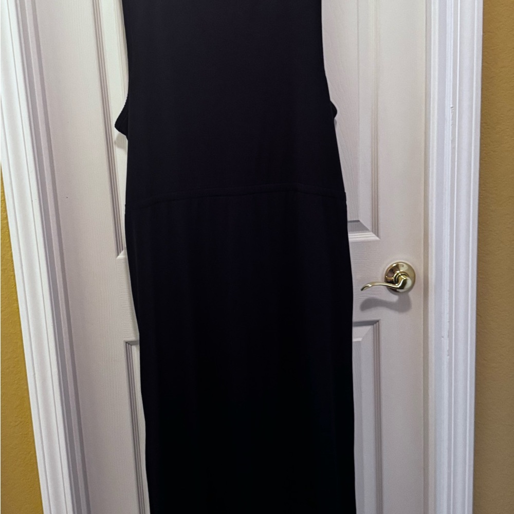 Simply Emma Black Sleeveless Halter Maxi Dress